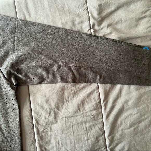 Salt Life Hoodie - Large - Picture 4 of 5